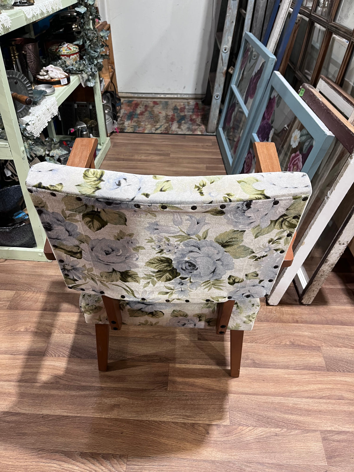 Vintage Floral Accent Chair with wooden arms