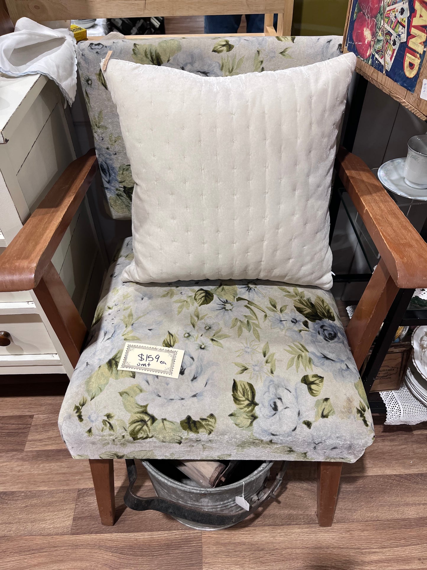 Vintage Floral Accent Chair with wooden arms