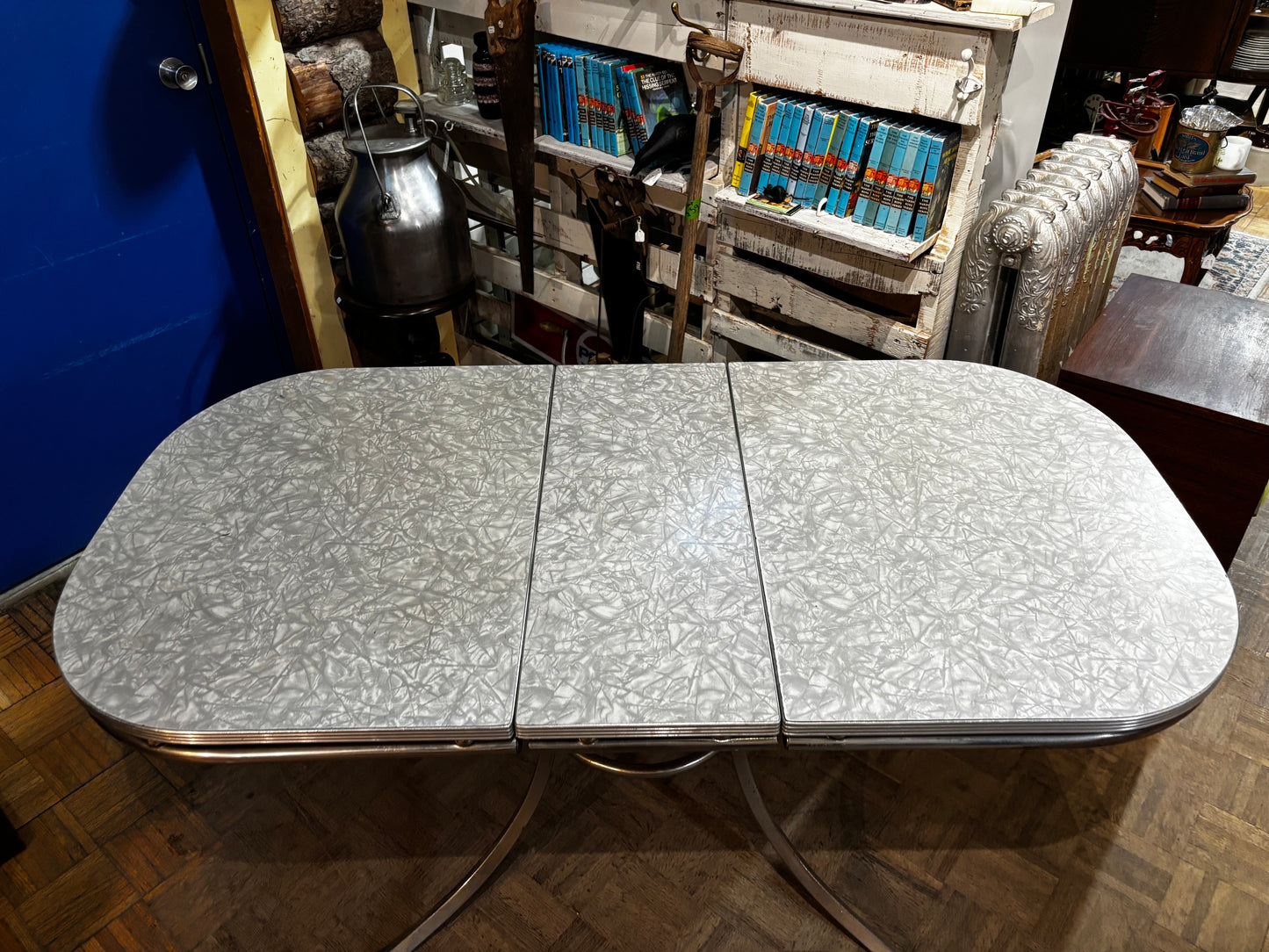 1950/60s Vintage Blue Formica Dining Table with leaf