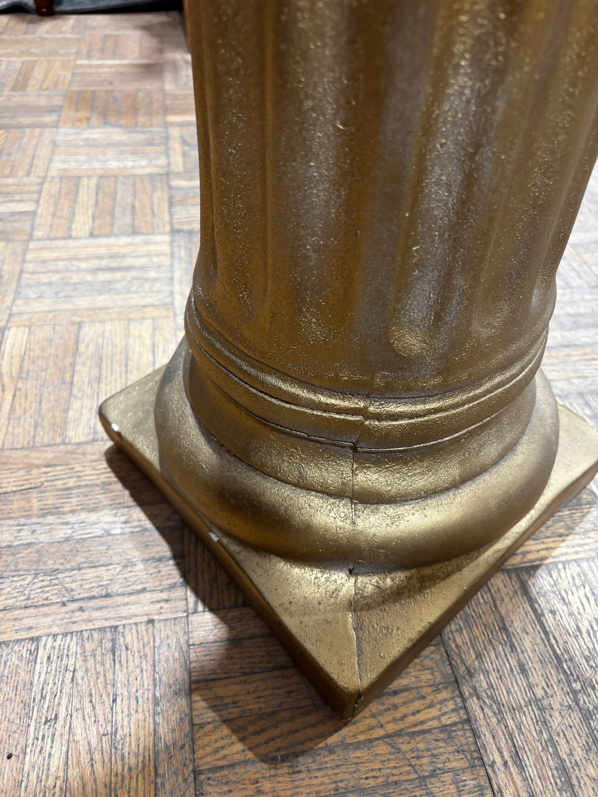 Vintage Gold Pillar Plant Stand