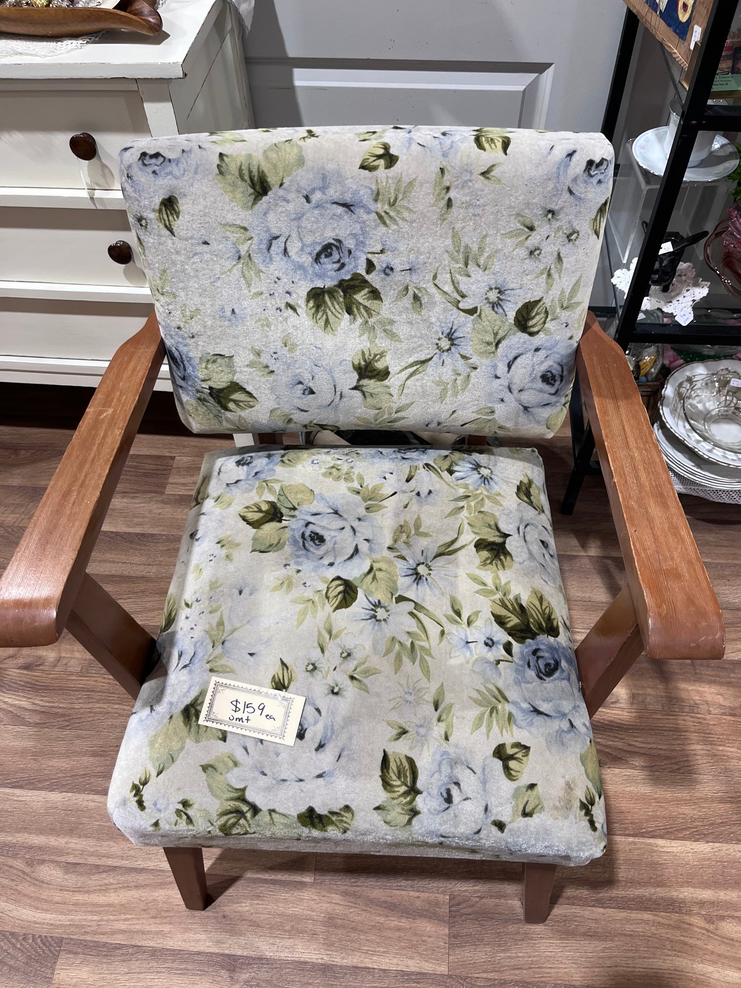 Vintage Floral Accent Chair with wooden arms