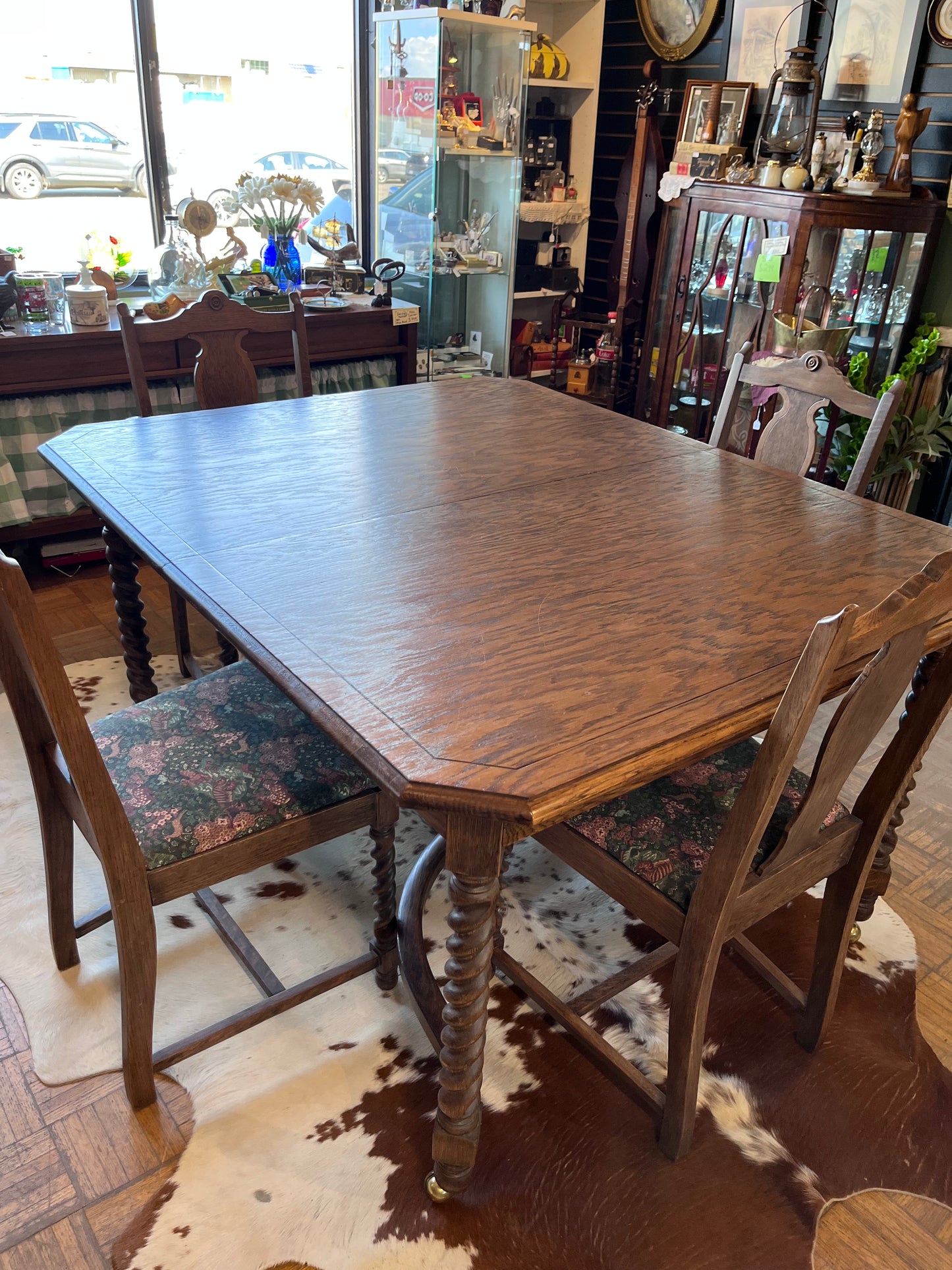 Solid Oak table with Barley twist legs with 4 chairs